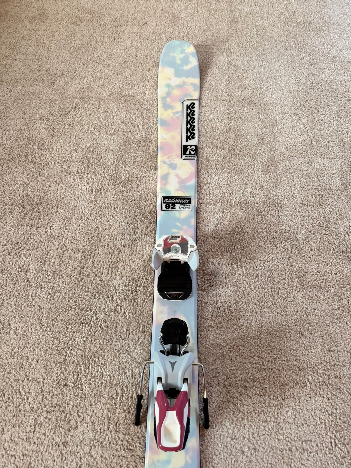 K2 Reckoner 92 + Atoimic Warden 11 MNC All-mountain Freestyle mäesuusad / Twintip