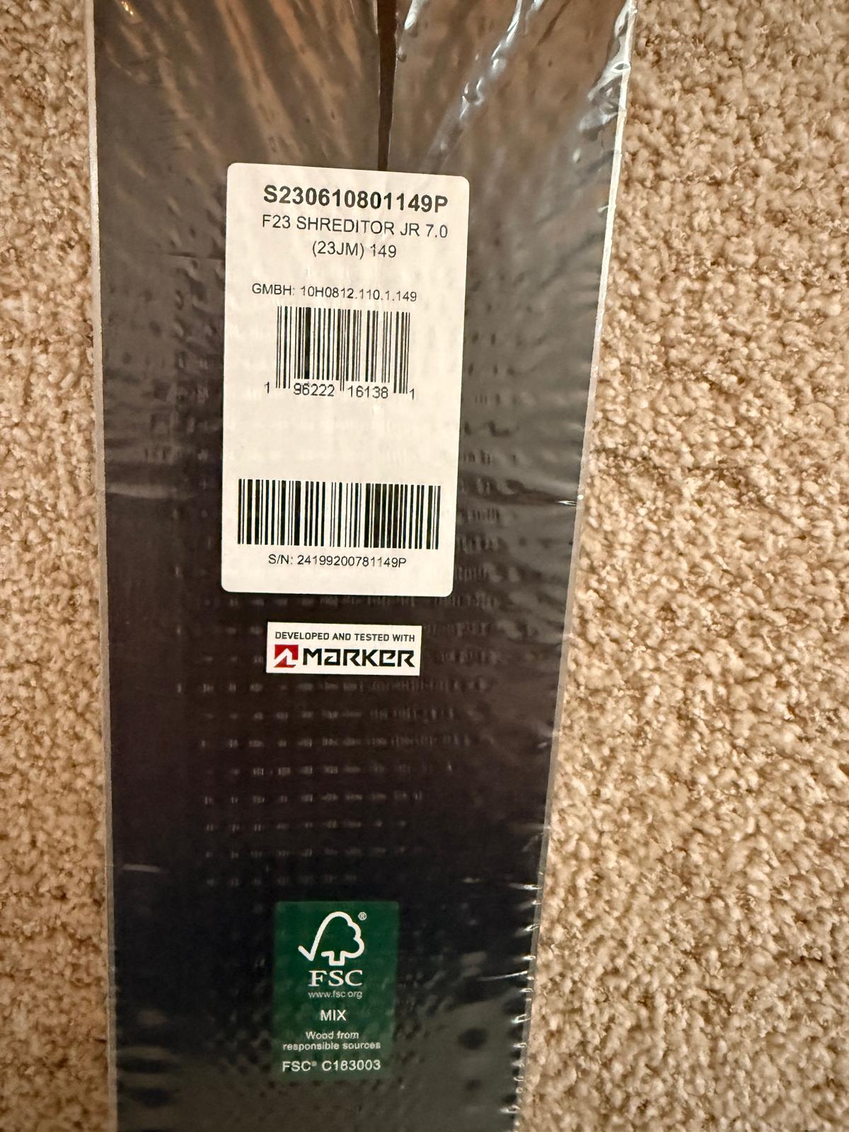 K2 Shreditor Junior Twintip suusad 149cm + Klambrid