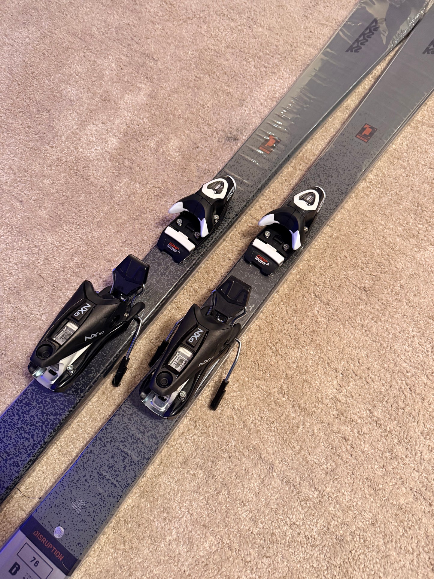 K2 Disruption 76 mäesuusad + Look NX 10 Klambrid