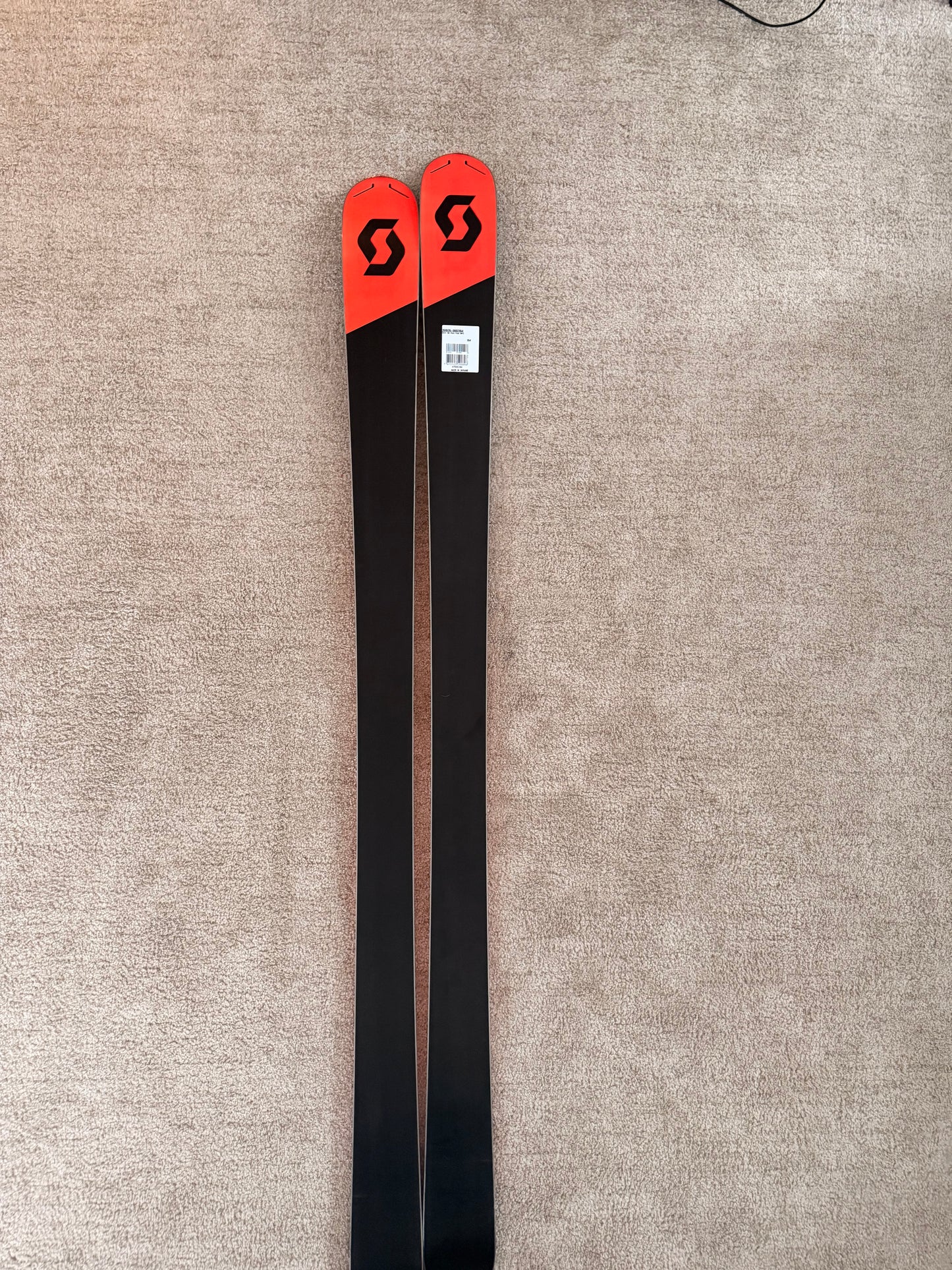 Scott Pure Free 90 Ti All-Mountain / Freeride mäesuusad