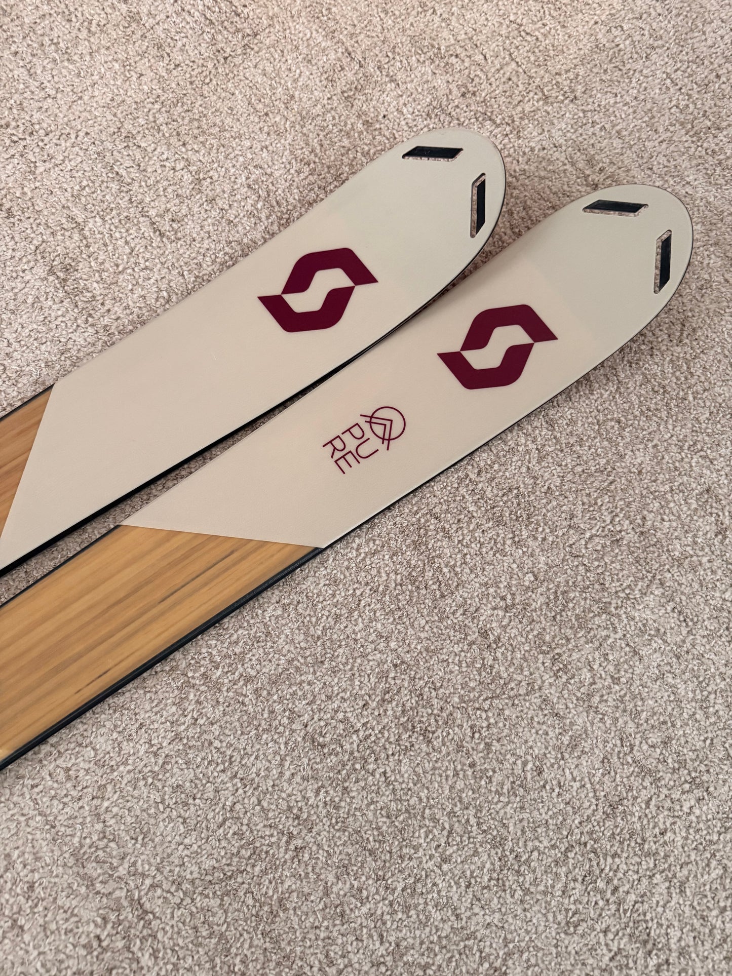 Scott Pure Free 90 Ti W - naiste All-Mountain / Freeride mäesuusad