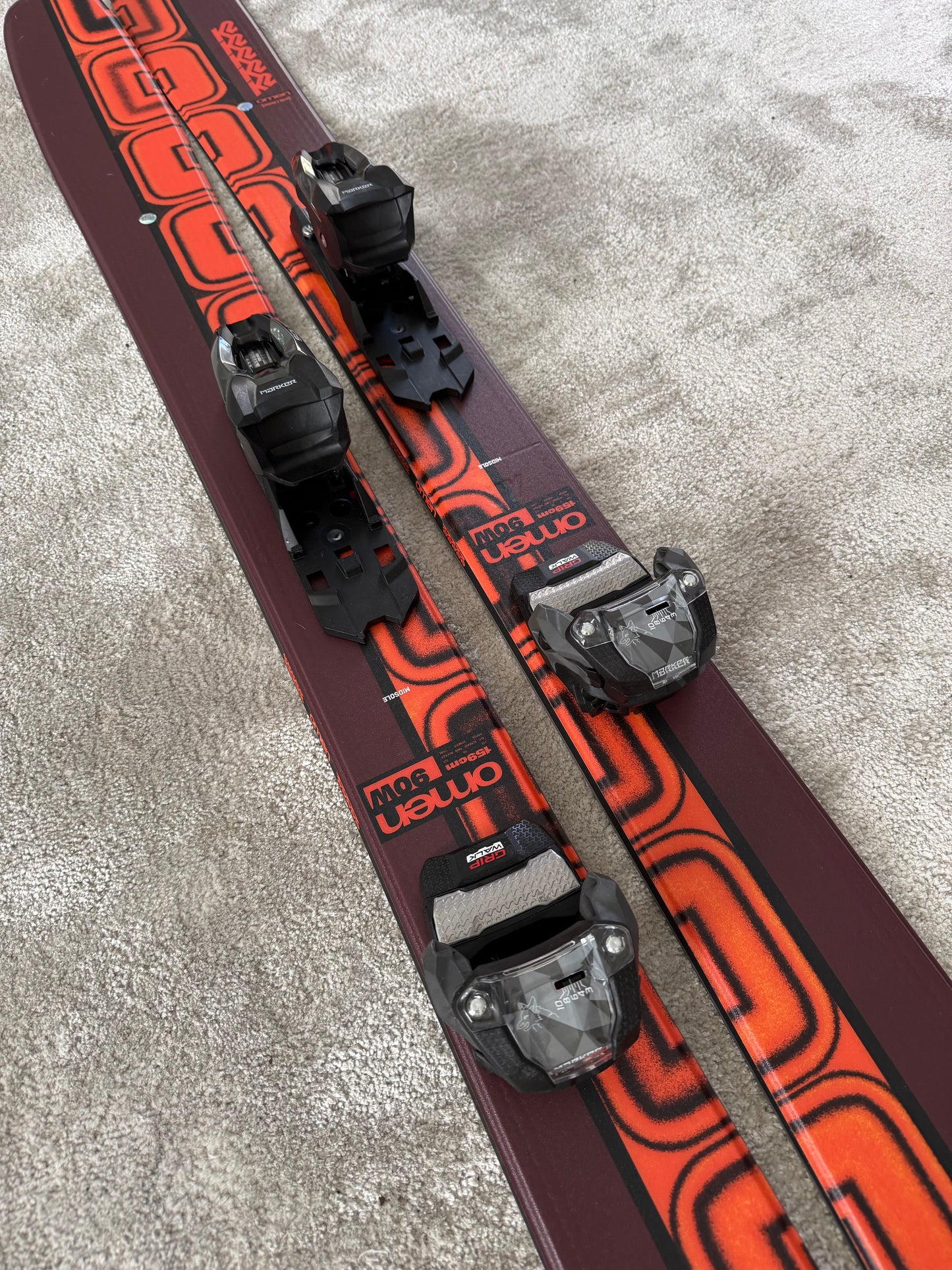 K2 Omen 90 W Twintip / Park / Freeride mäesuusad + Marker 10 Klambrid