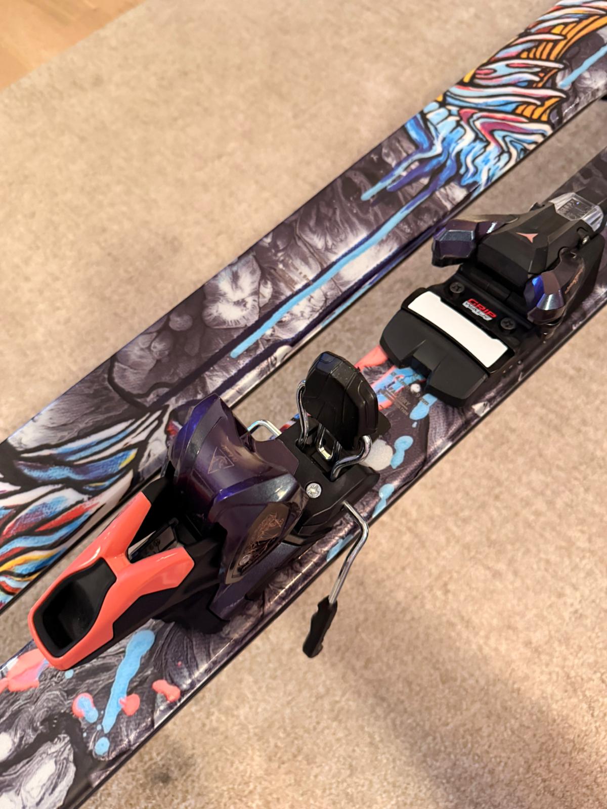 Atomic Bent 85 170cm + Strive 12 GW Allmountain Freestyle suusad