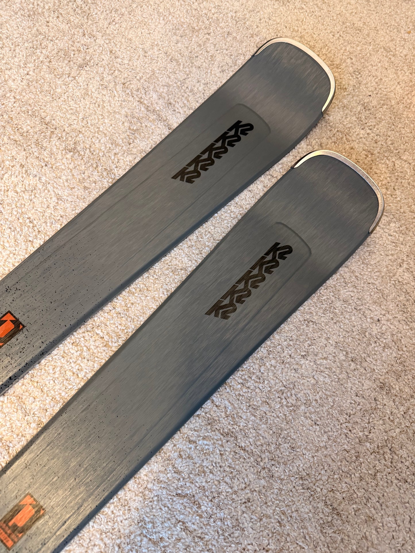 K2 Disruption 76 mäesuusad + Look NX 10 Klambrid