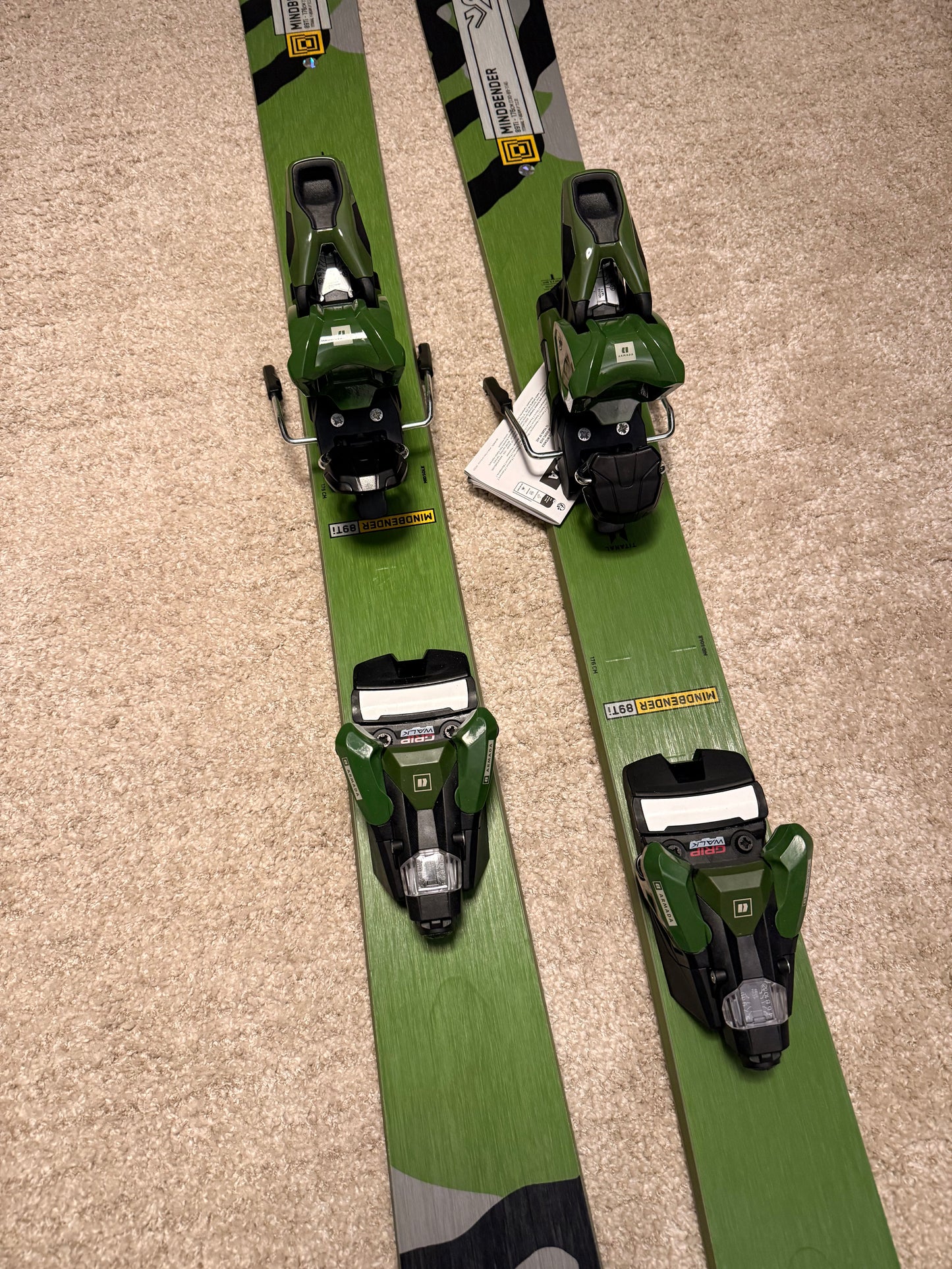 K2 Mindbender 89 Ti Allmountain mäesuusad + Armada Strive 12 klambrid