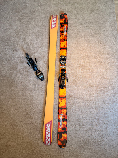 K2 Omen 85 Twintip / Park / Freeride mäesuusad + Marker 11.0 TP Klambrid