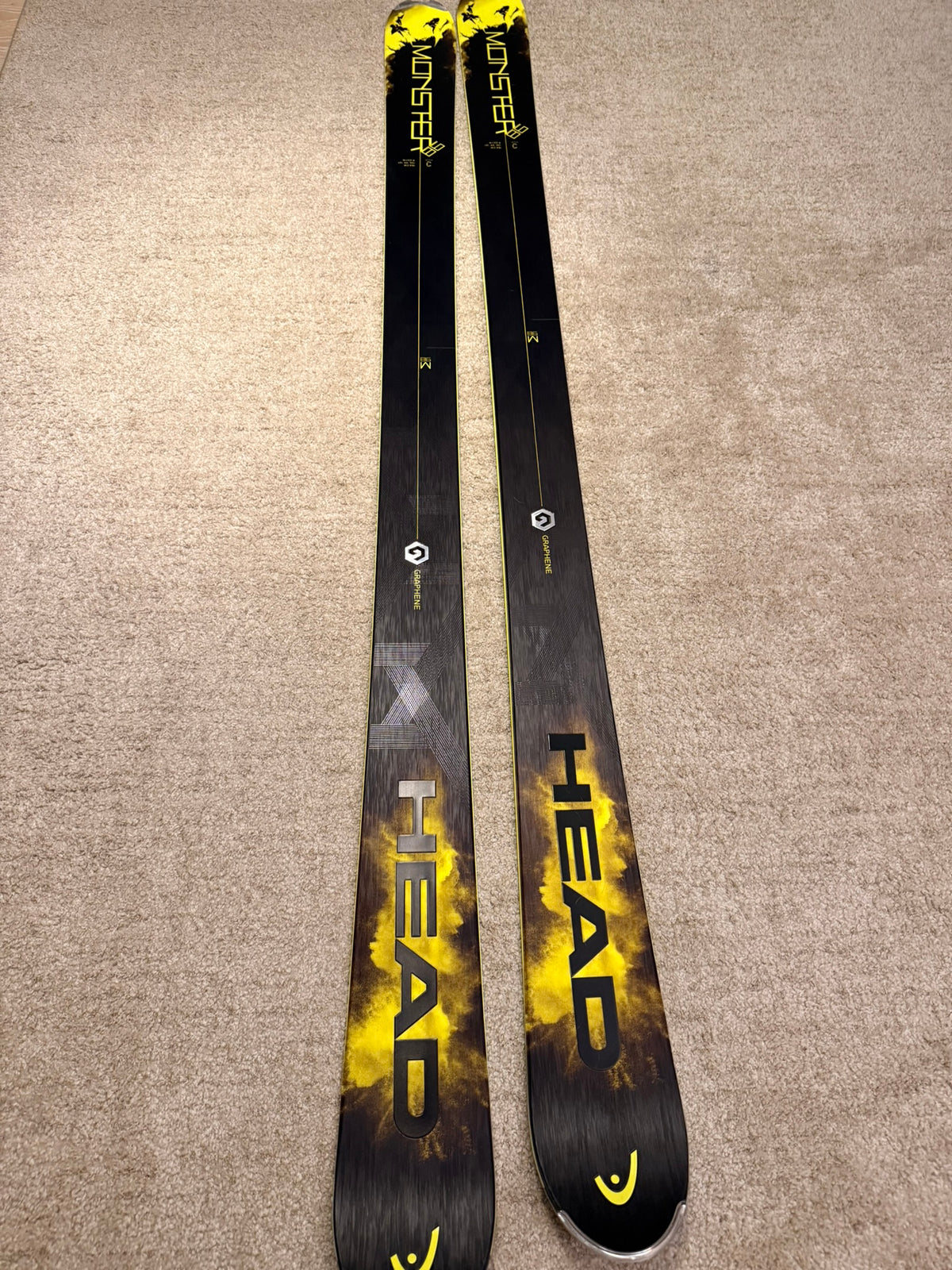 Head Monster 98 Ti Allmountain / Freeride mäesuusad + Attack 14 Klambrid