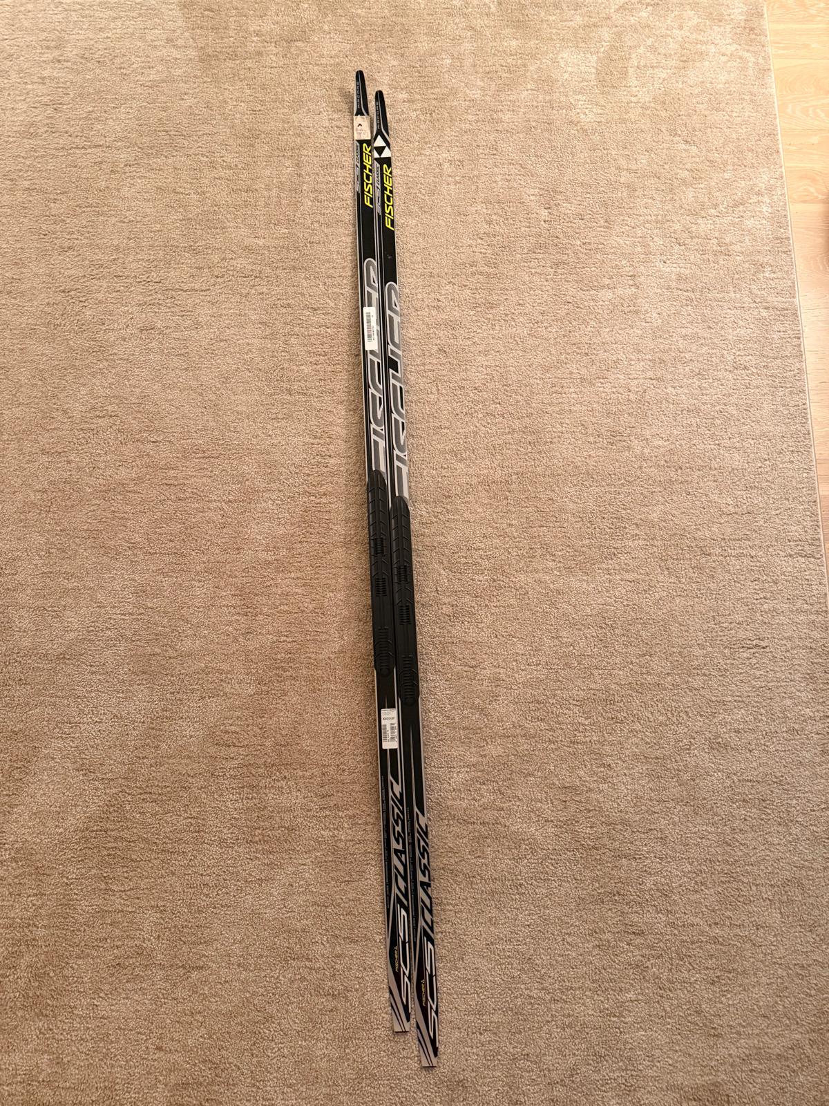 Fischer SCS Classic NIS klassikasuusad