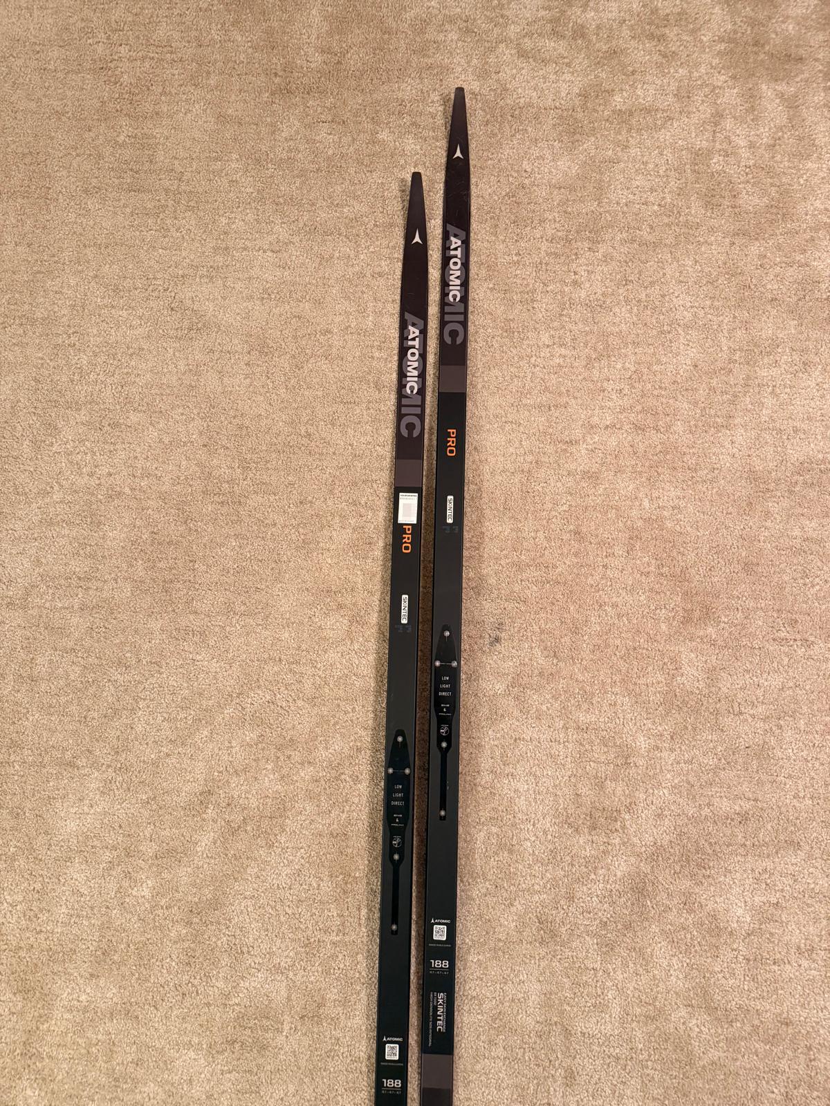 Atomic Skintec C1 PRO klassikasuusk