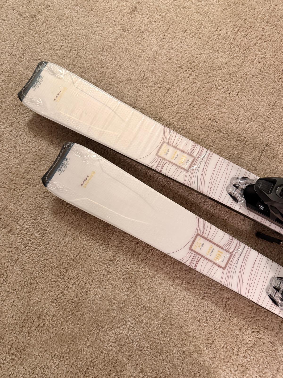 Dynastar E Lite 7  + Look Xpress 11 GW mäesuusakomplet